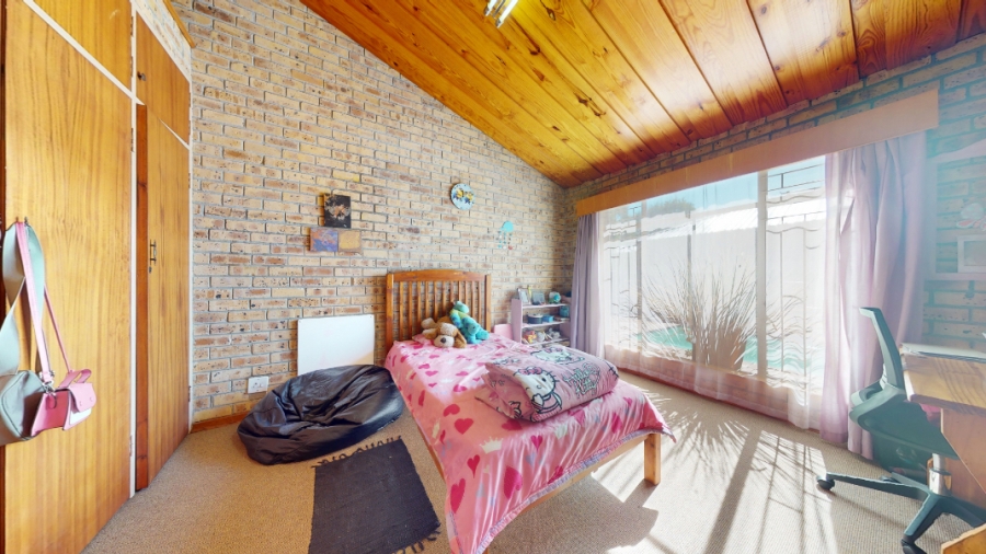 4 Bedroom Property for Sale in Potchefstroom North West